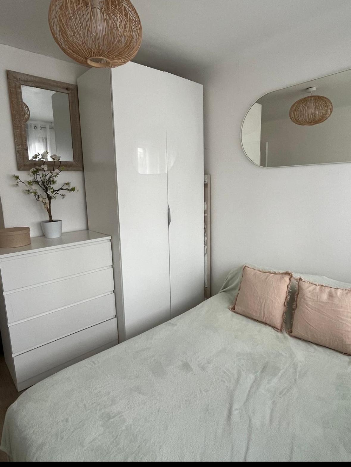 En Face Du Velodrome Apartment Marseille Luaran gambar